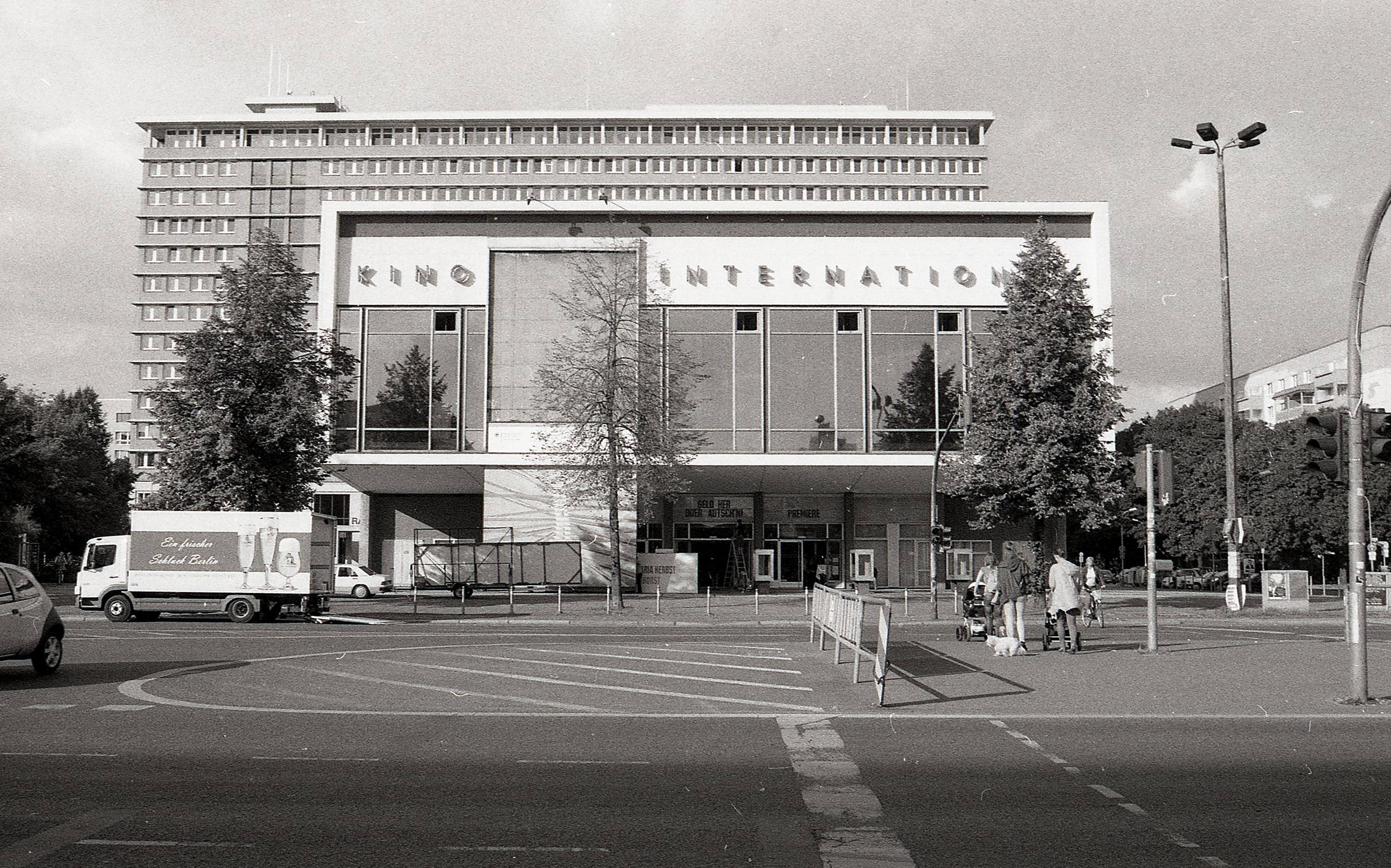 Analog - Photo 10