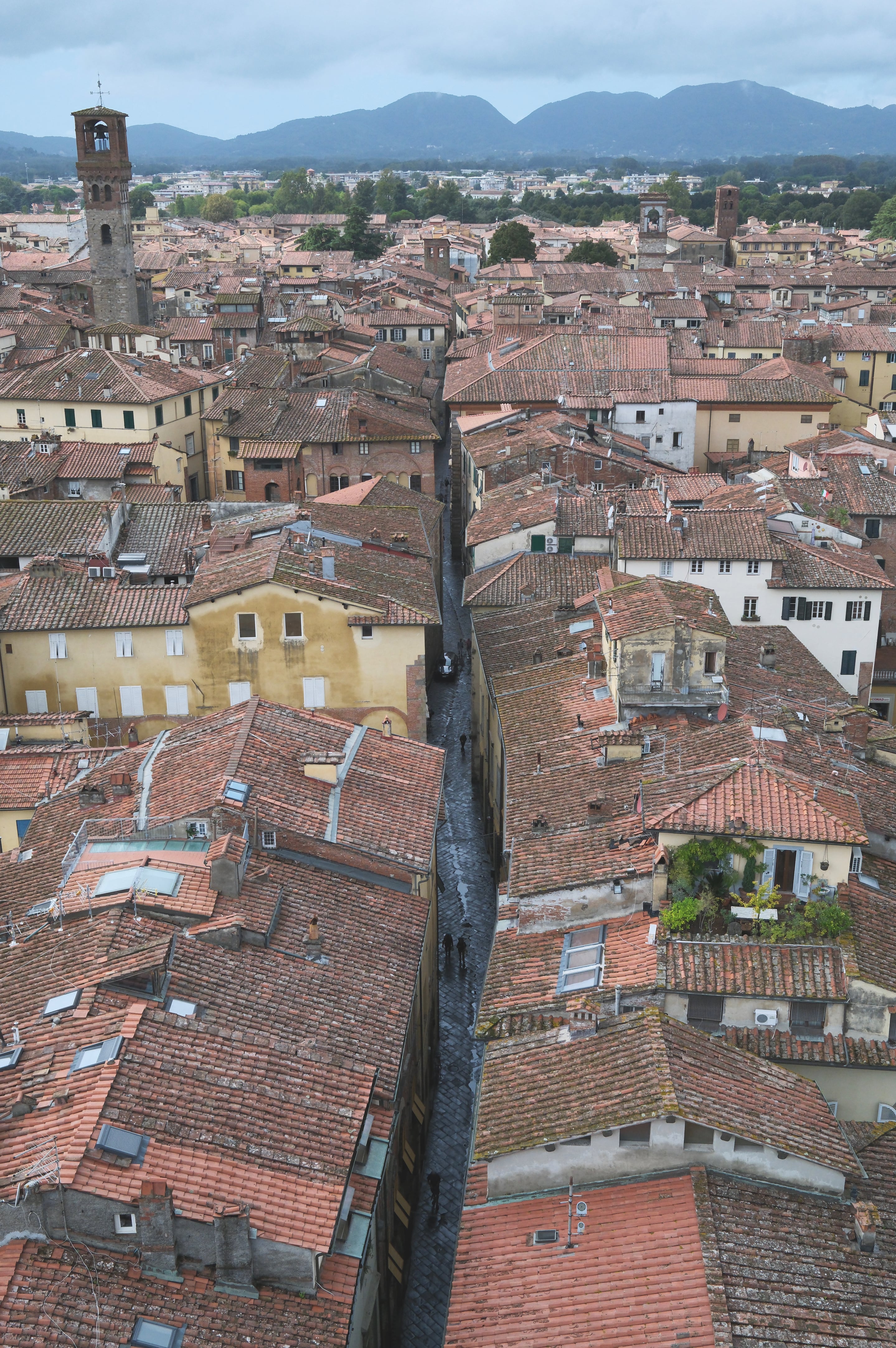 Tuscany - Photo 3